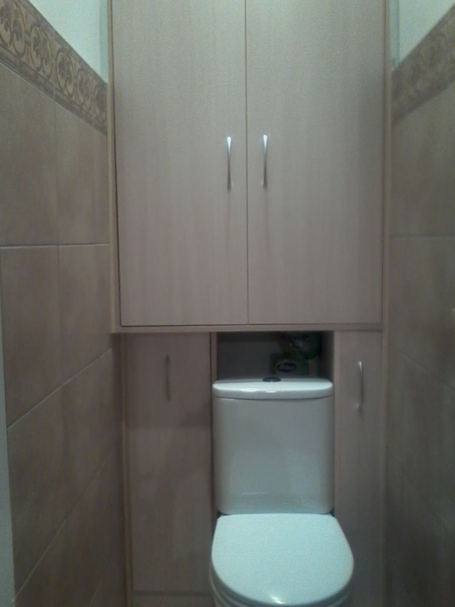 4 способа оформить шкаф в туалете над унитазом (и как делать не стоит) - Дом luchistii-sudak.ru